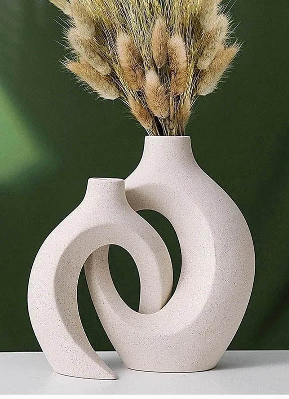 LER Nordic ceramic vase set with pampas stems, styled against green background for natural modern decor.