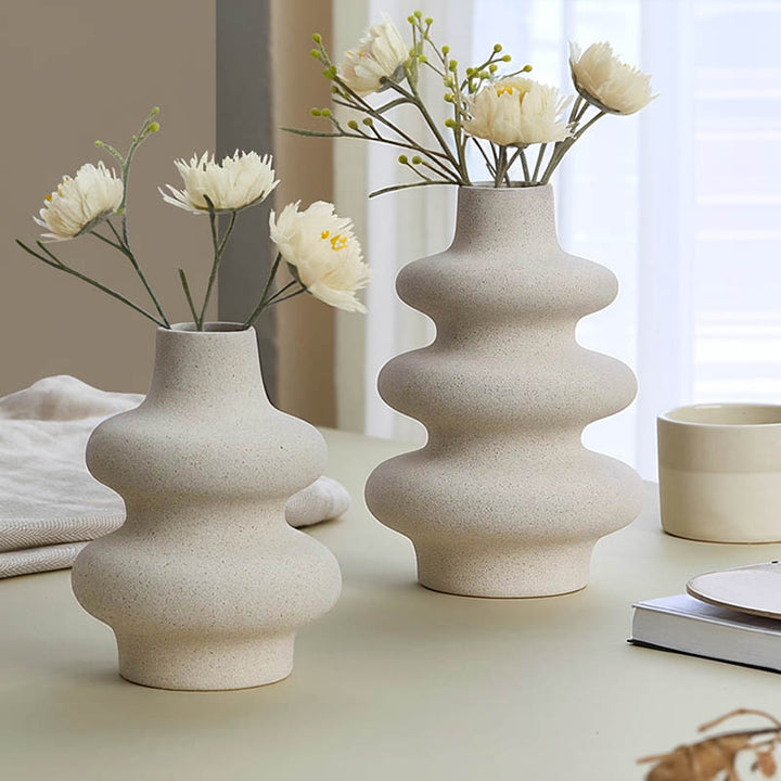 VIT Nordic ceramic vases in minimalist beige, modern tabletop decor with white artificial flowers