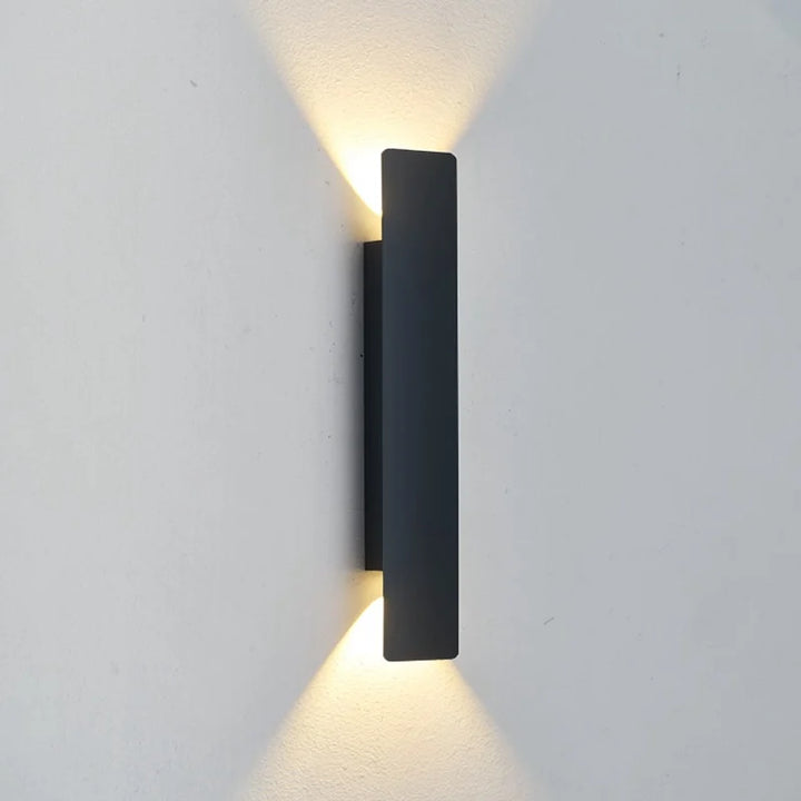 Modern 18W Waterproof LED Outdoor Wall Lamp - Sleek Aluminum Wall Sconce Lighting for Indoor and Outdoor Use-4